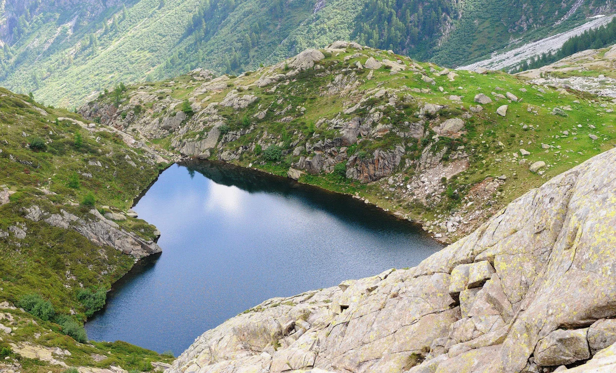 Lake Denza and Presanella hanging glacier | © Ph Mochen Tiziano, APT Valli di Sole, Peio e Rabbi