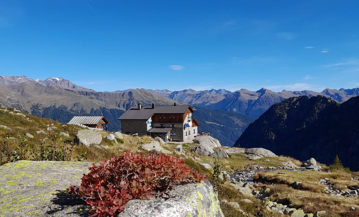 Denza Hut | © Azienda Turismo Val di Sole, APT Valli di Sole, Peio e Rabbi