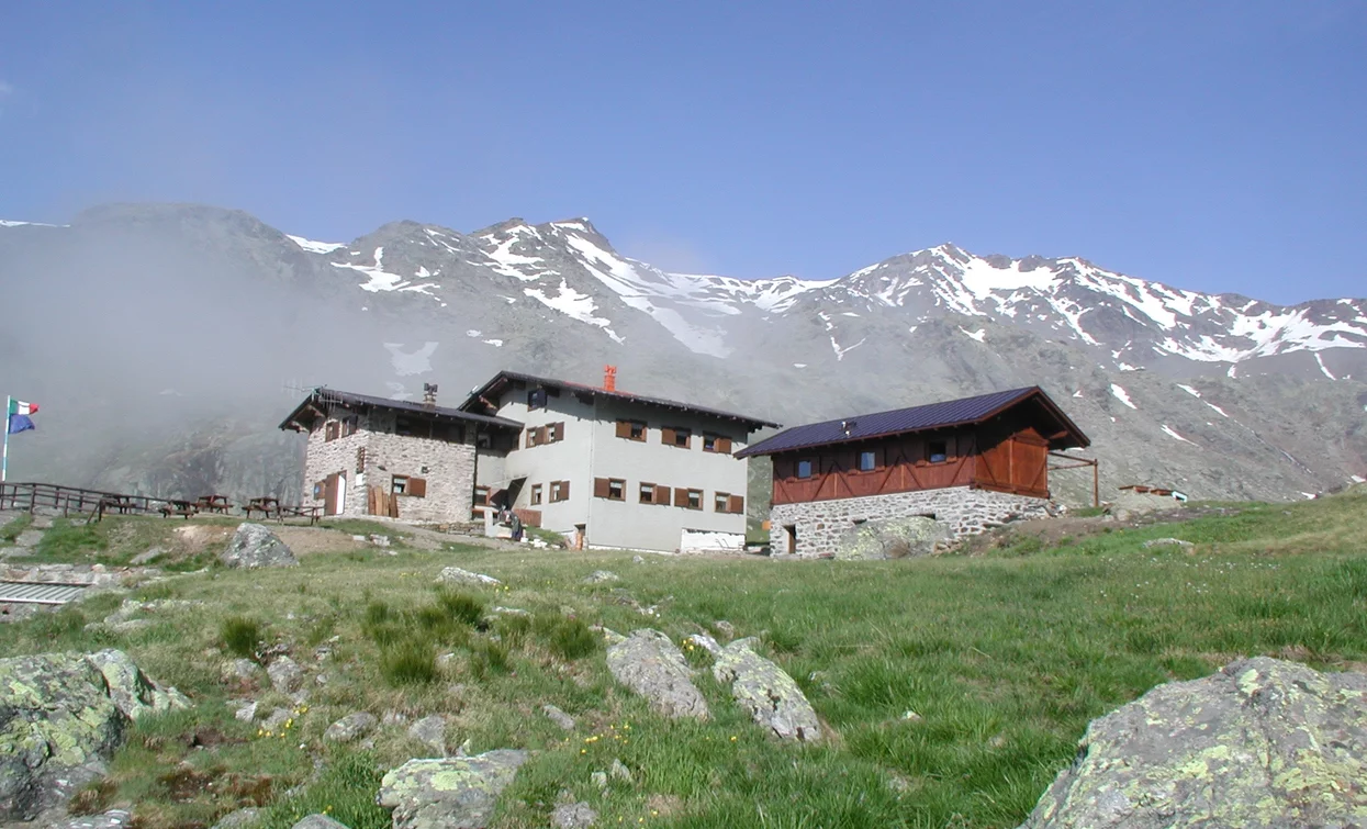 Saent Silvio Dorigoni Hut | © APT Valli di Sole, Peio e Rabbi