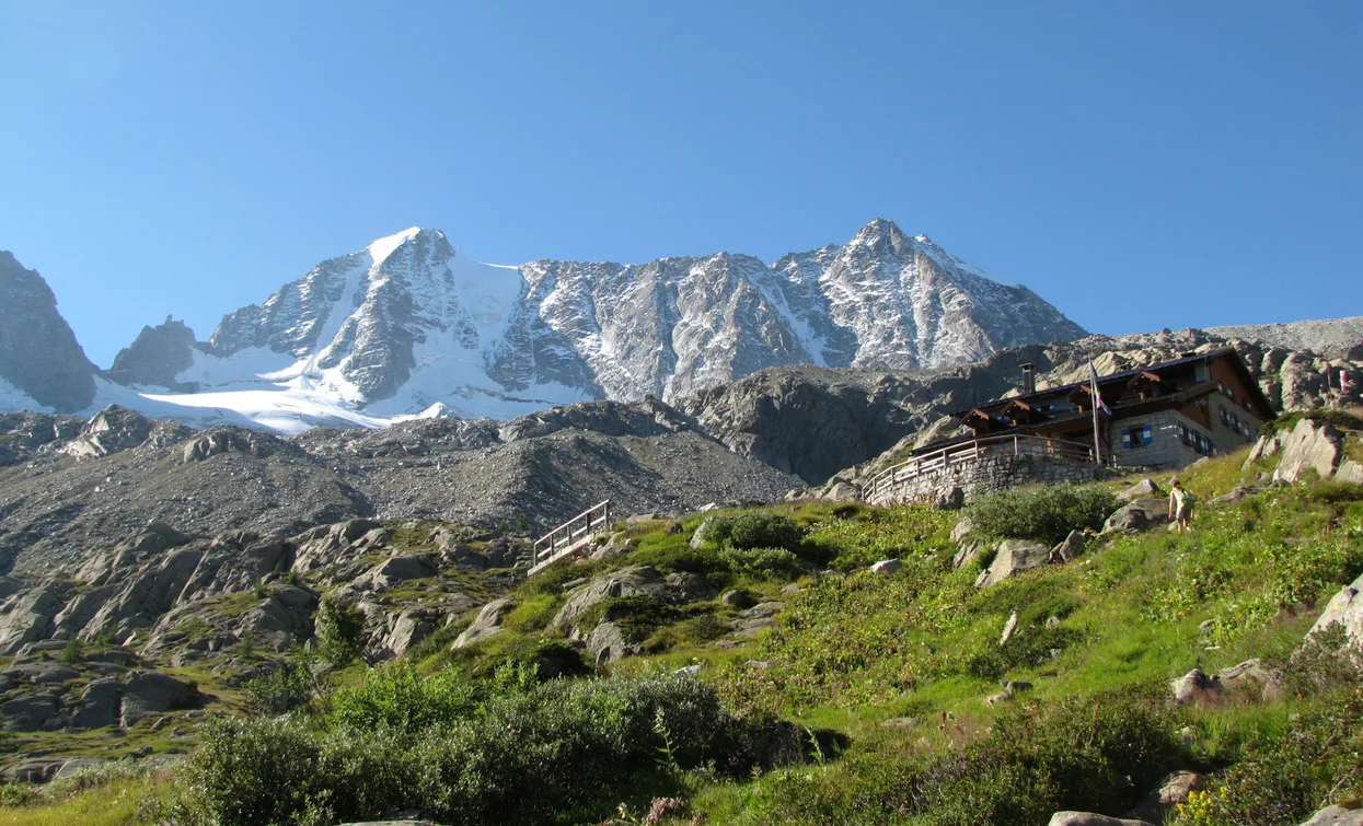 Stavel Shelter «F. Denza» | © Ph Bezzi Paola, APT Valli di Sole, Peio e Rabbi