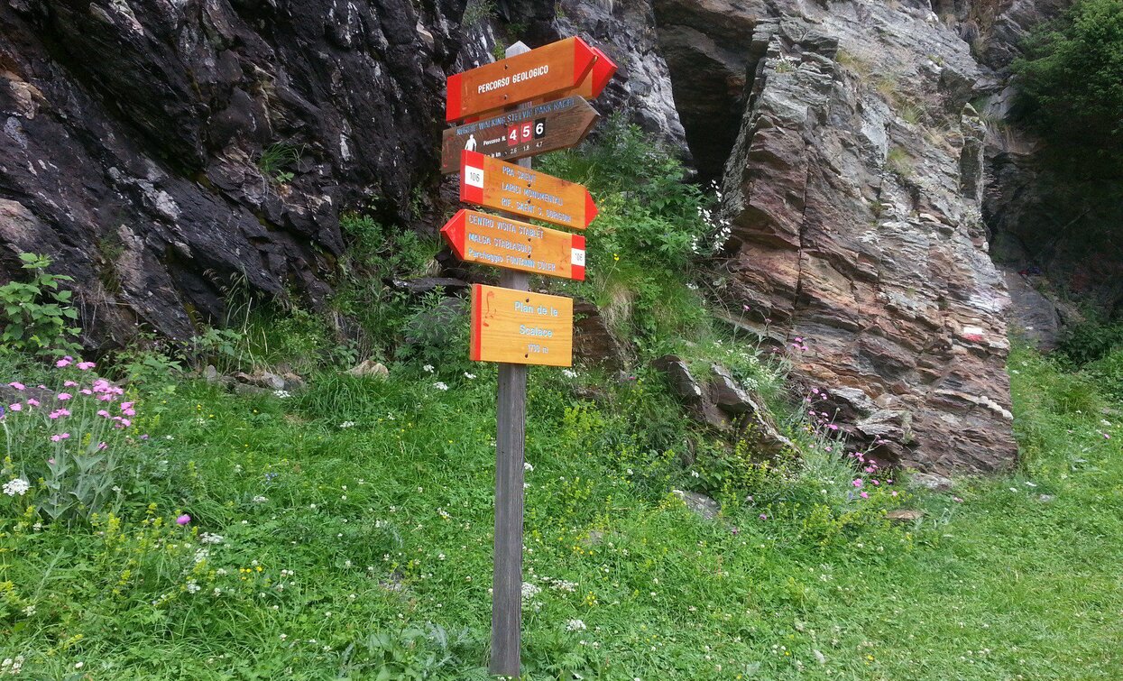 Roter Gipfel Saènt | © Ph Guide Alpine Val di Sole, APT Valli di Sole, Peio e Rabbi