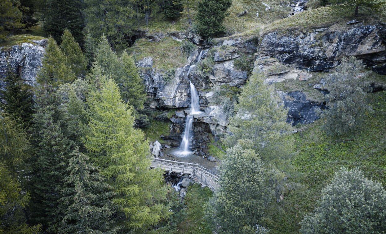 Cascata Rio Vioz vicino a Lago Covel | © Giacomo Podetti, APT Valli di Sole, Peio e Rabbi