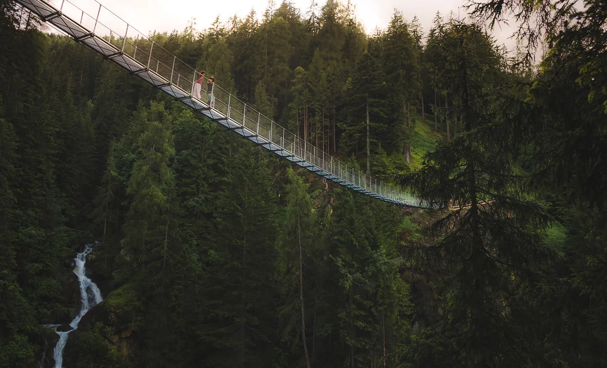 Ponte sospeso in Val di Rabbi | © Joe Barba, APT Valli di Sole, Peio e Rabbi