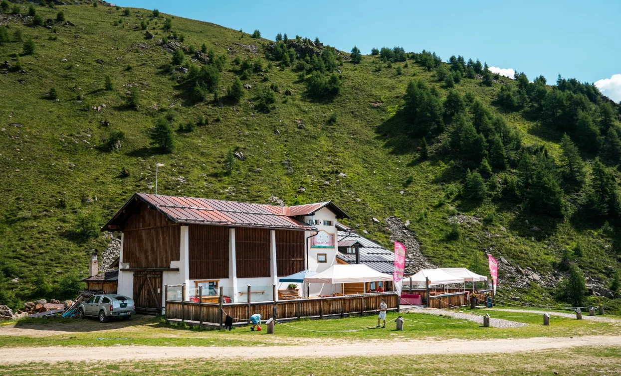 Rifugio Doss dei Gembri | © Camilla Pizzini, APT Valli di Sole, Peio e Rabbi