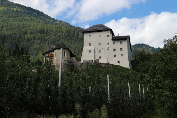 Castel Caldes Val di Sole Trentino | © Archivio APT Val di Sole - Ph Dario Andreis