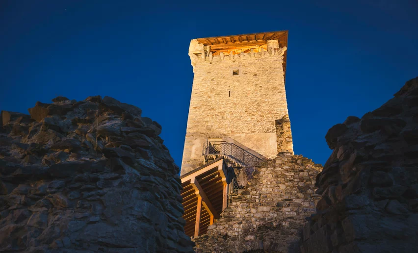 Castello Ossana | © Archivio APT Val di Sole - ph Visual Stories 