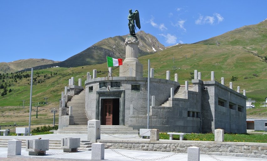 Sacrario Prima Guerra Mondiale a Passo Tonale | © Archivio APT Val di Sole - Ph Roberta Zambotti