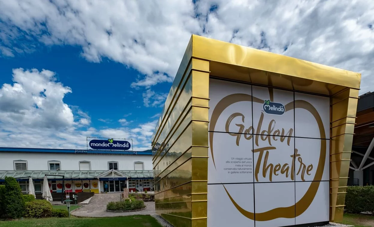 Il trenino del gusto - Golden Theatre | © Ph Mondo Melinda