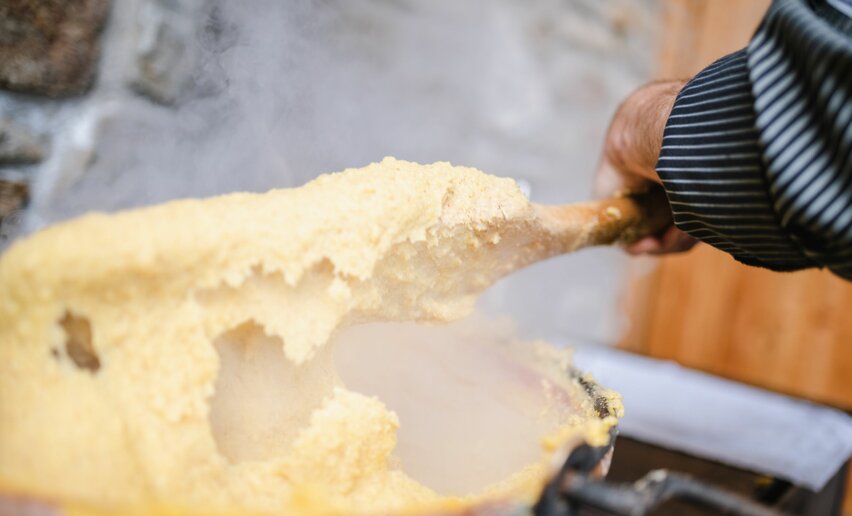 La polenta di nonna Oliva | © Archivio APT Val di Sole 