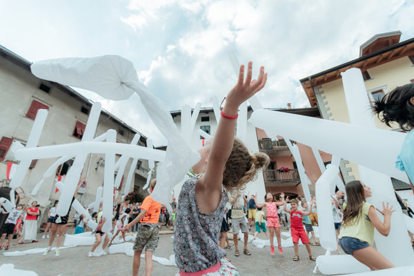 Arcadia Street FestiVal di Sole | © Archivio APT Val di Sole - Ph Giacomo Podetti