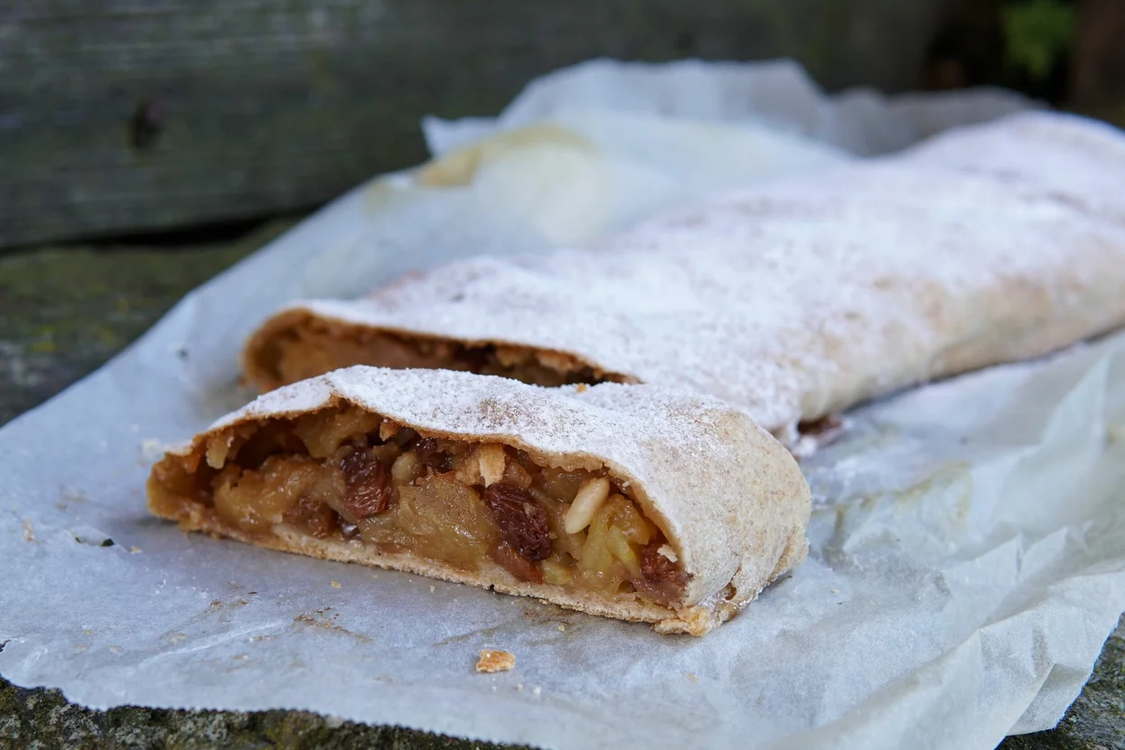 Strudel di mele | © Archivio APT Val di Sole - ph Davide Zambelli