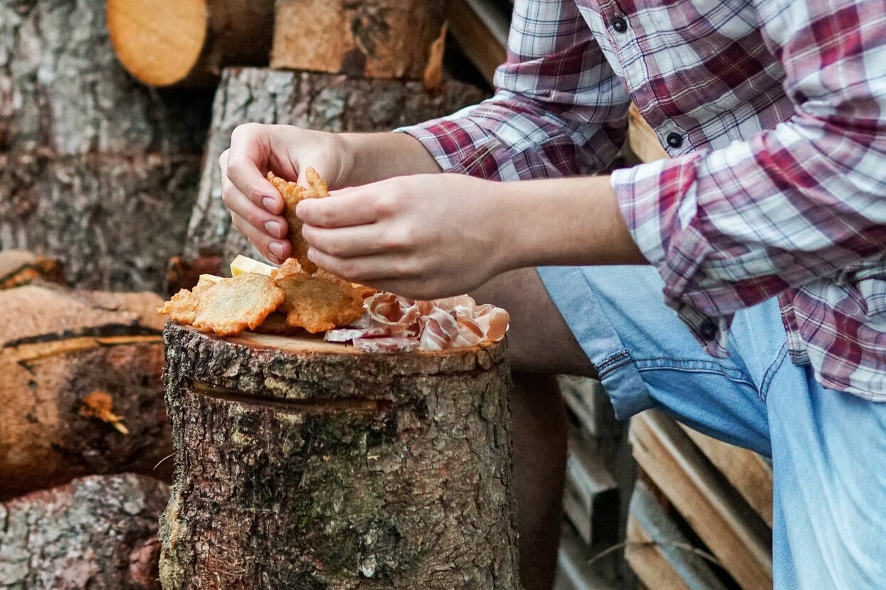 Tortei di patate | © Archivio APT Val di Sole - Ph Davide Zambelli
