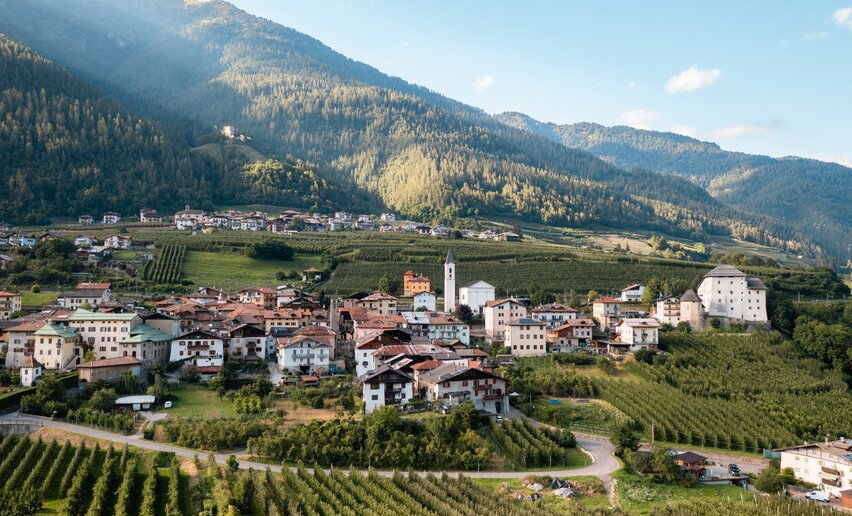 Caldes dall'alto | © Archivio APT Val di Sole - Ph Nicola Cagol