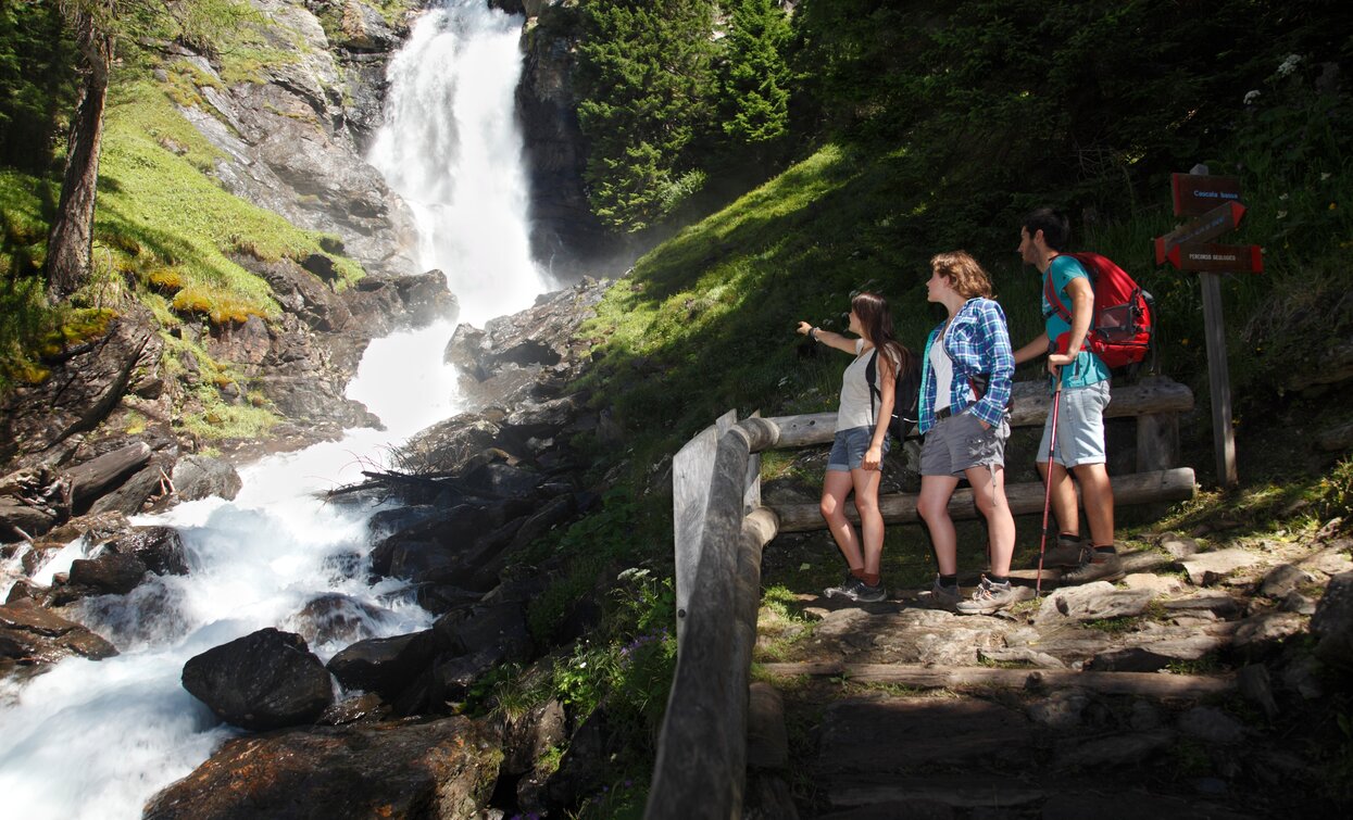 ﻿﻿﻿Cascate di Saènt in Val di Rabbi | © Archivio APT Val di Sole - Ph Brianimage