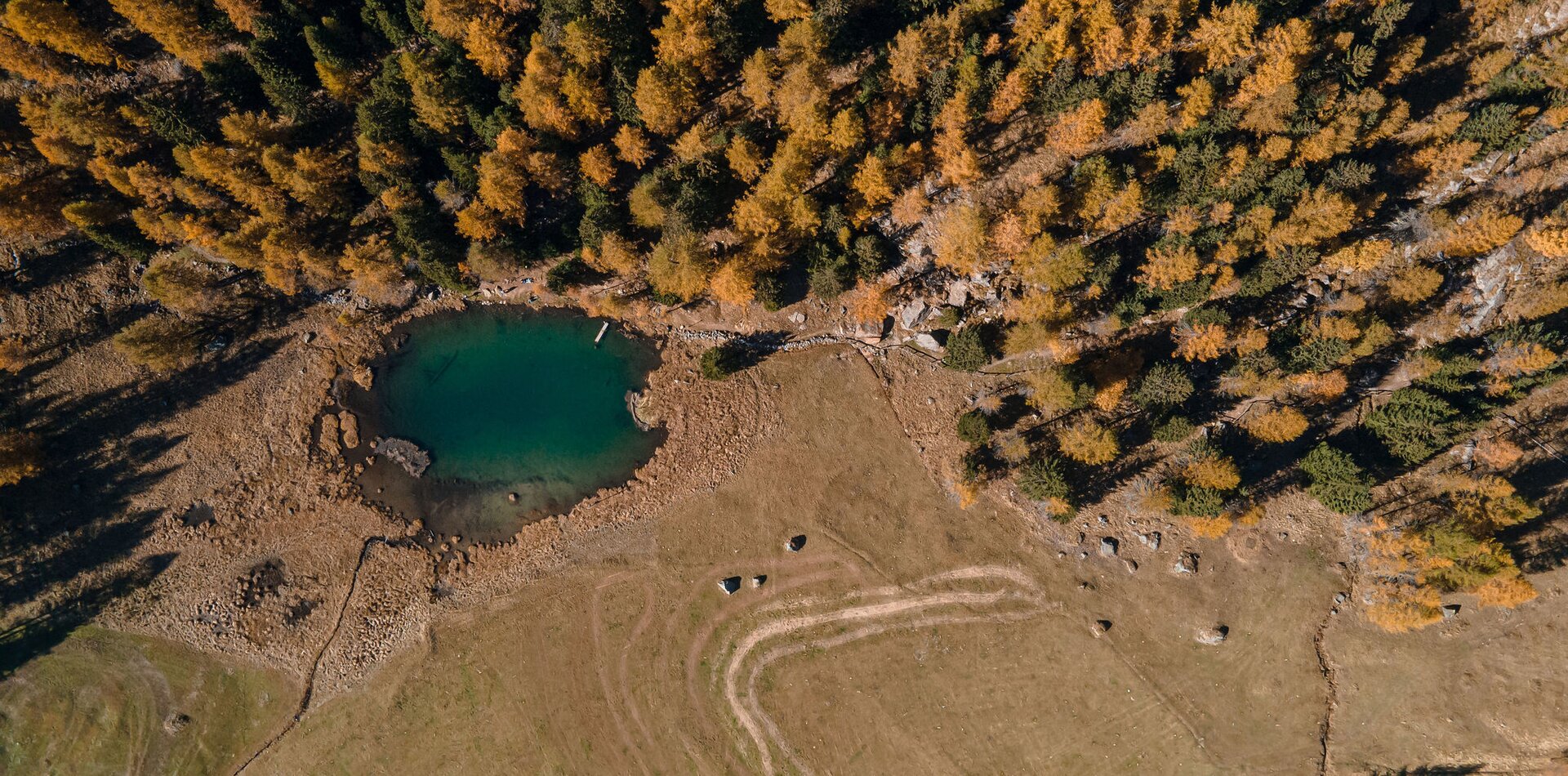 Lago di Covel in autunno | © Archivio APT Val di Sole Ph Elisa Fedrizzi