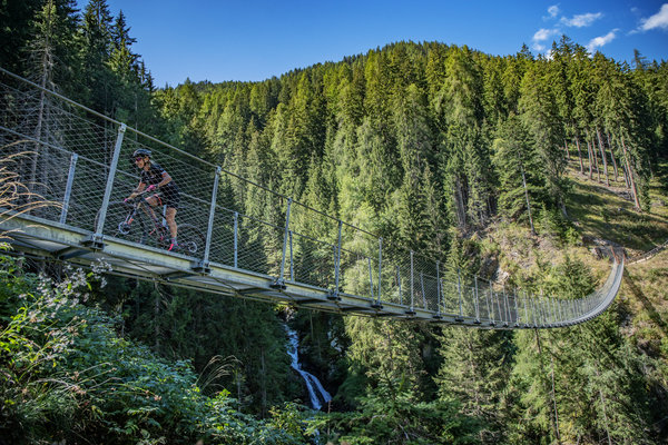 Ponte Sospeso Val di Rabbi | © Archivio APT Val di Sole - Ph Tommaso Prugnola