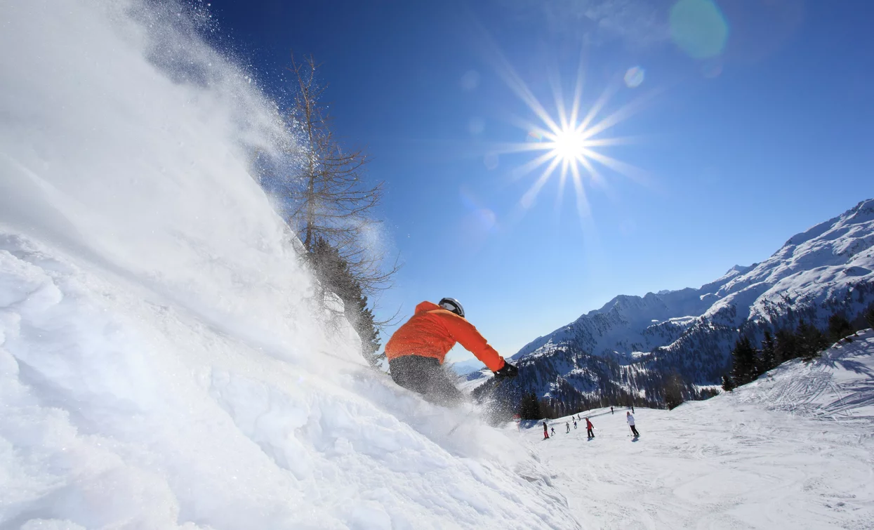 Sci nella skiarea Campiglio Dolomiti di Brenta Val di Sole Val Rendena | © Archivio APT Val di Sole - Ph Brianimage