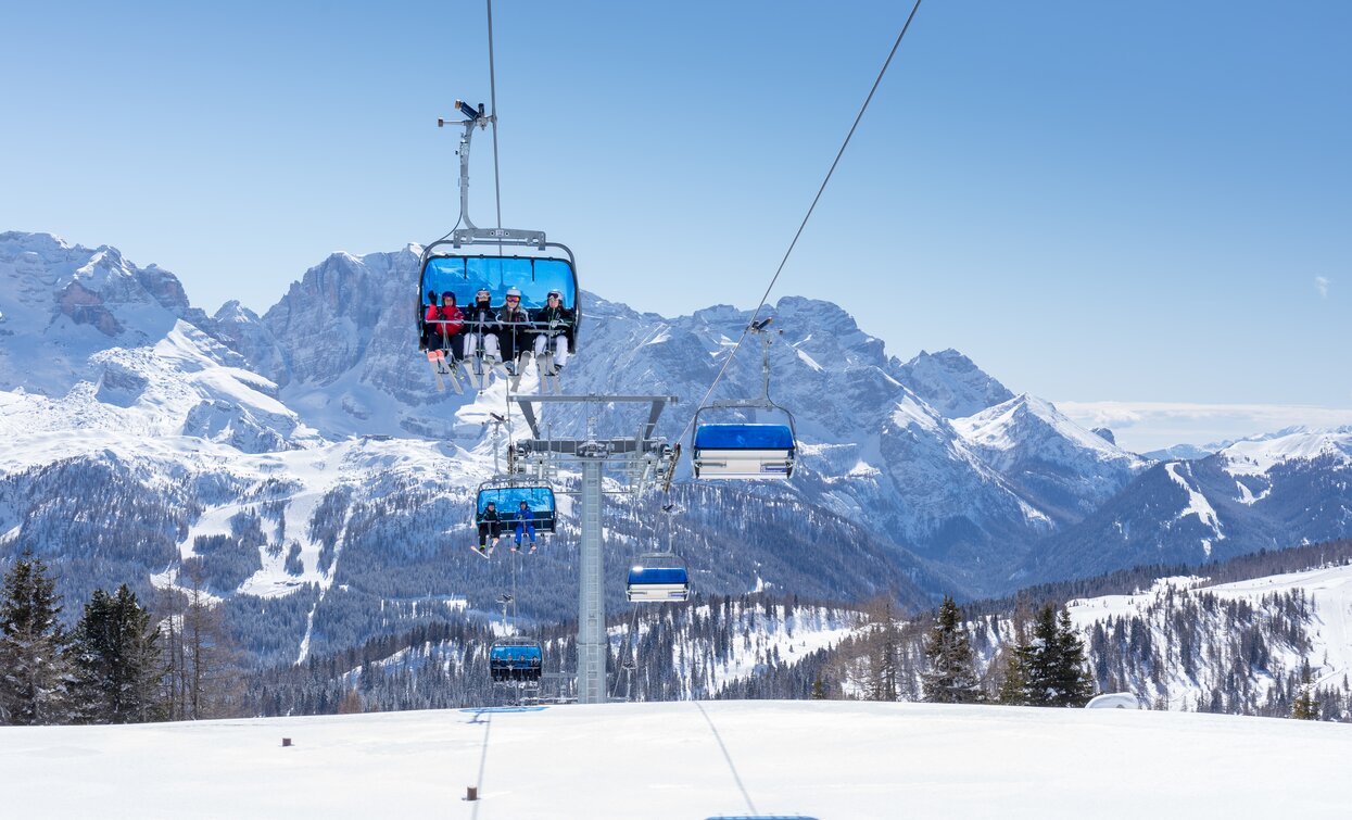 Impianti di risalita nella ski area Campiglio Dolomiti di Brenta Val di Sole Val Rendena | © Archivio APT Val di Sole - Ph Marco Corriero