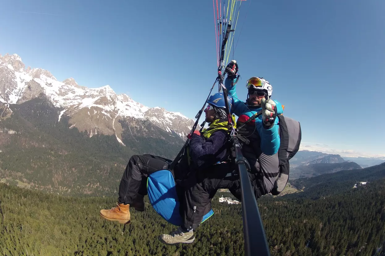 Parapendio in Val di Sole | © Archivio Rafting Center Val di Sole