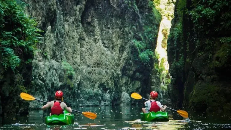 Kayak e Canoa Rio Novella | © Archivio Ursus Adventures