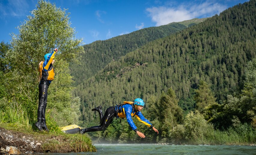 Prova di acquaticità sul fiume Noce | © Archivio APT Val di Sole - Ph Tommaso Prugnola