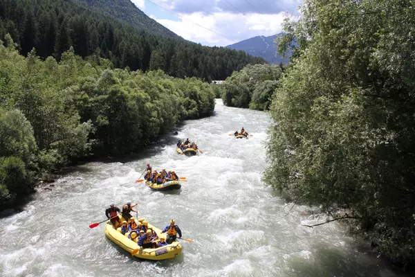 Rafting sul fiume Noce | © Archivio Rafting Center Val di Sole