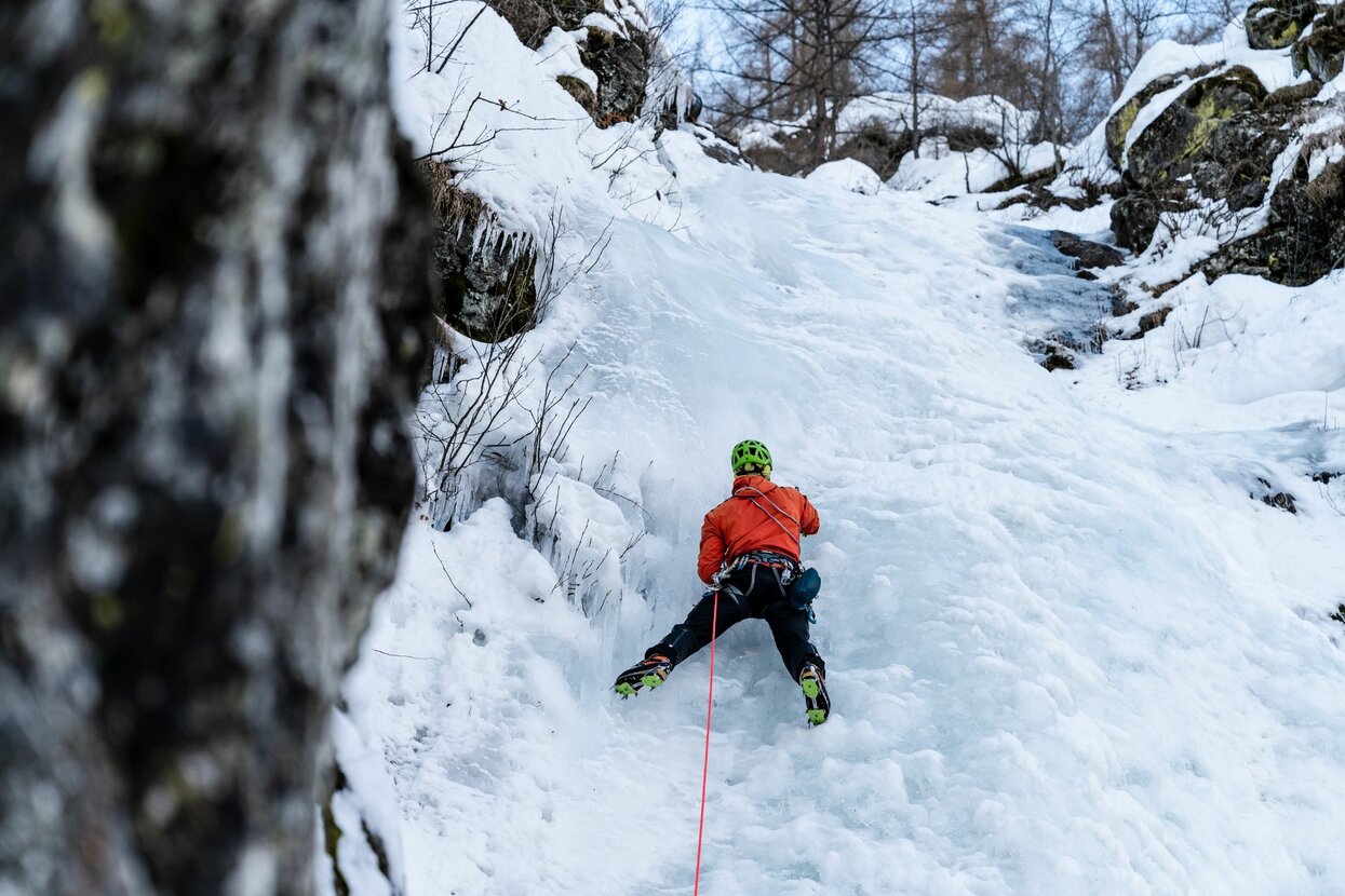 Ice climbing - arrampicata su ghiaccio | © Archivio APT Val di Sole - Ph Giacomo Podetti 