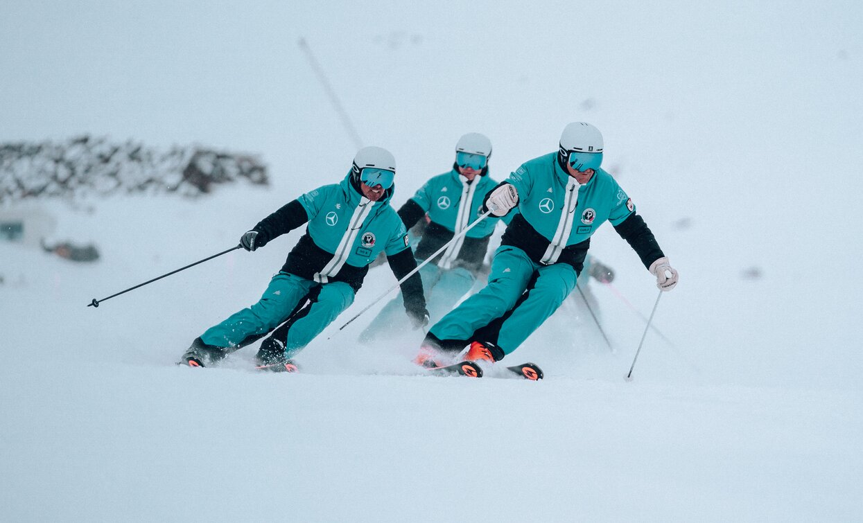 Maestri Scuola Sci Tonale Presena  | © Archivio APT Val di Sole - Ph Alice Russolo 