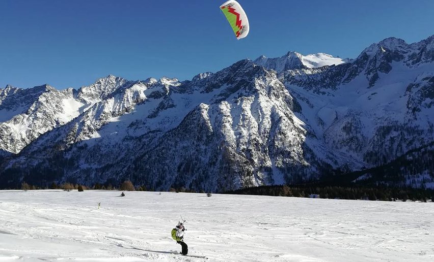 Snowkite a Passo Tonale | © Archivio Scuola Snowkite Tonale